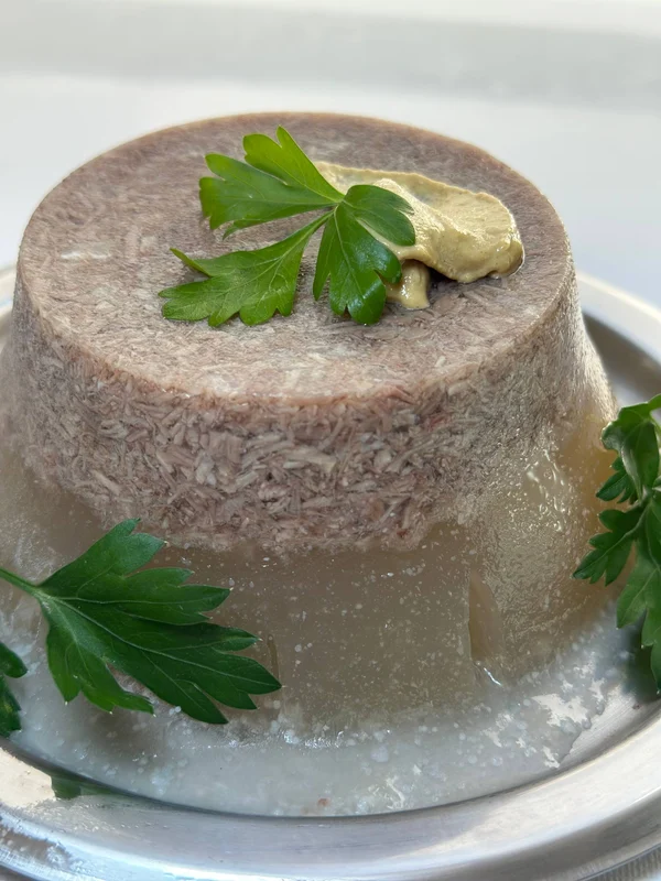 Jalea de carne (jolodéts)